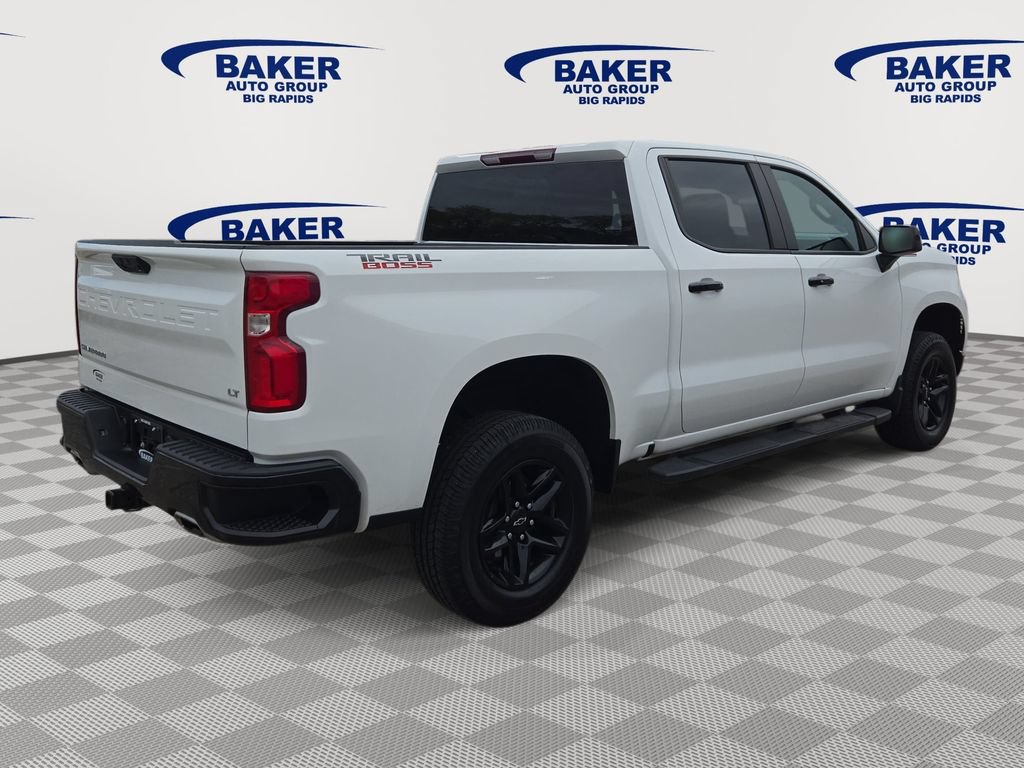 Used 2024 Chevrolet Silverado 1500 LT Trail Boss w/ Protection Package AWD/4WD image 4