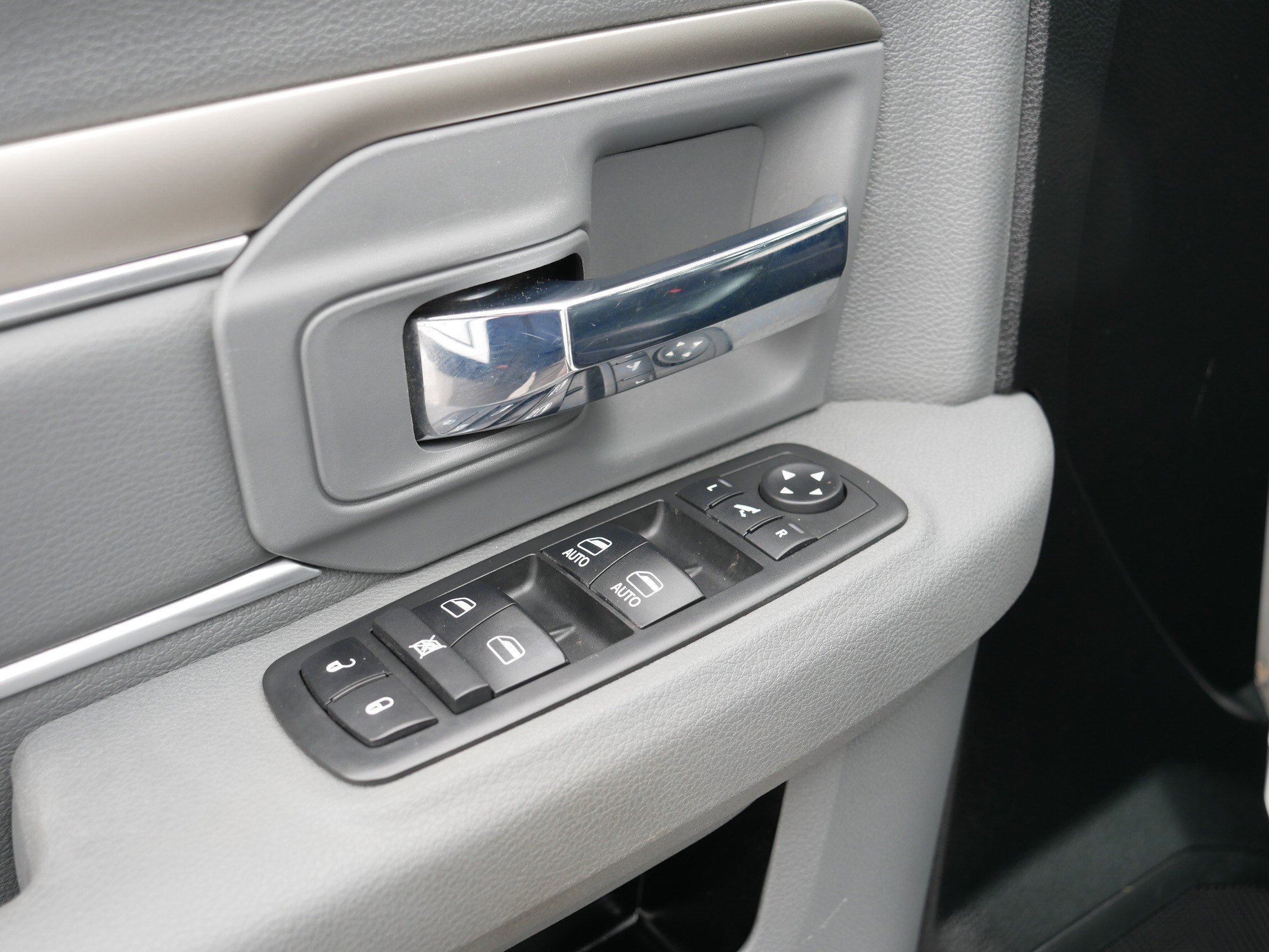 Certified 2018 RAM 1500 Big Horn image 19