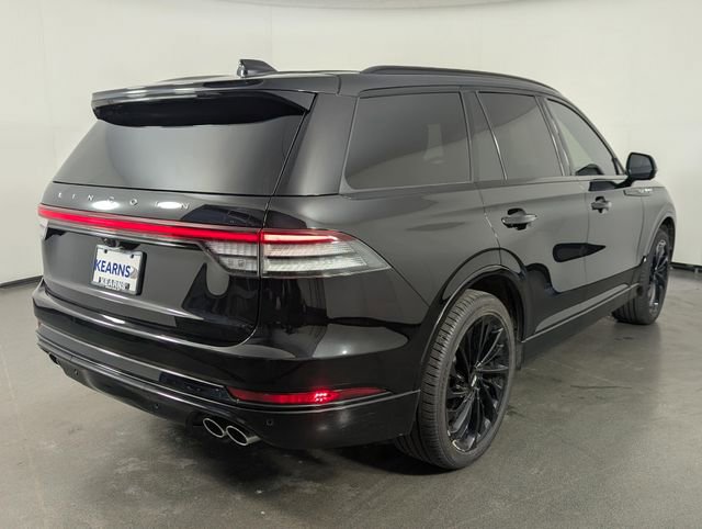 Used 2025 Lincoln Aviator Reserve w/ Jet Appearance Package image 7