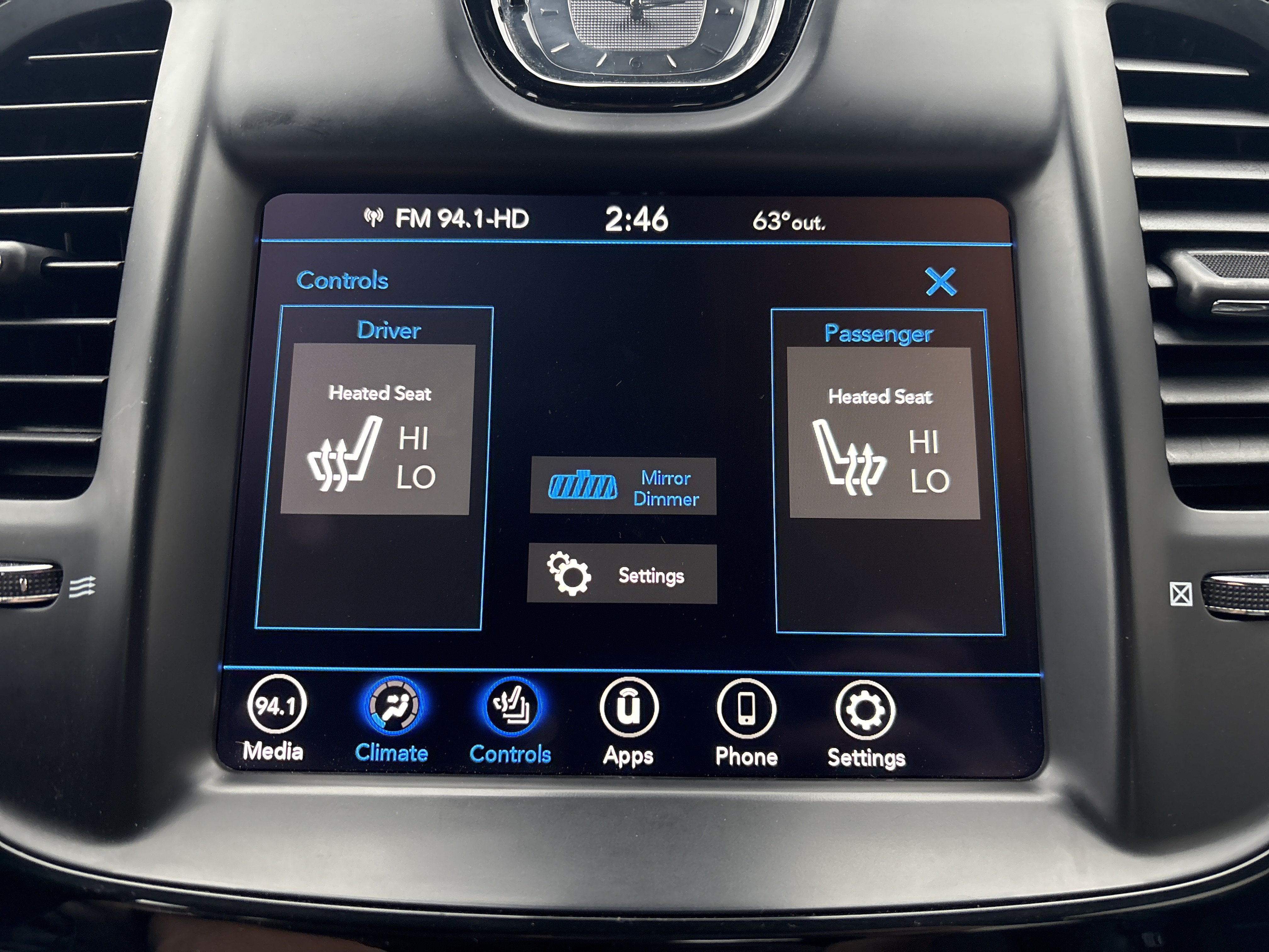 Used 2021 Chrysler 300 S w/ S Model Appearance Package AWD/4WD image 19