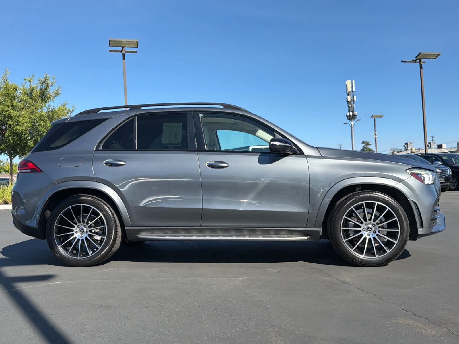 Used 2022 Mercedes-Benz GLE 350 4MATIC image 8