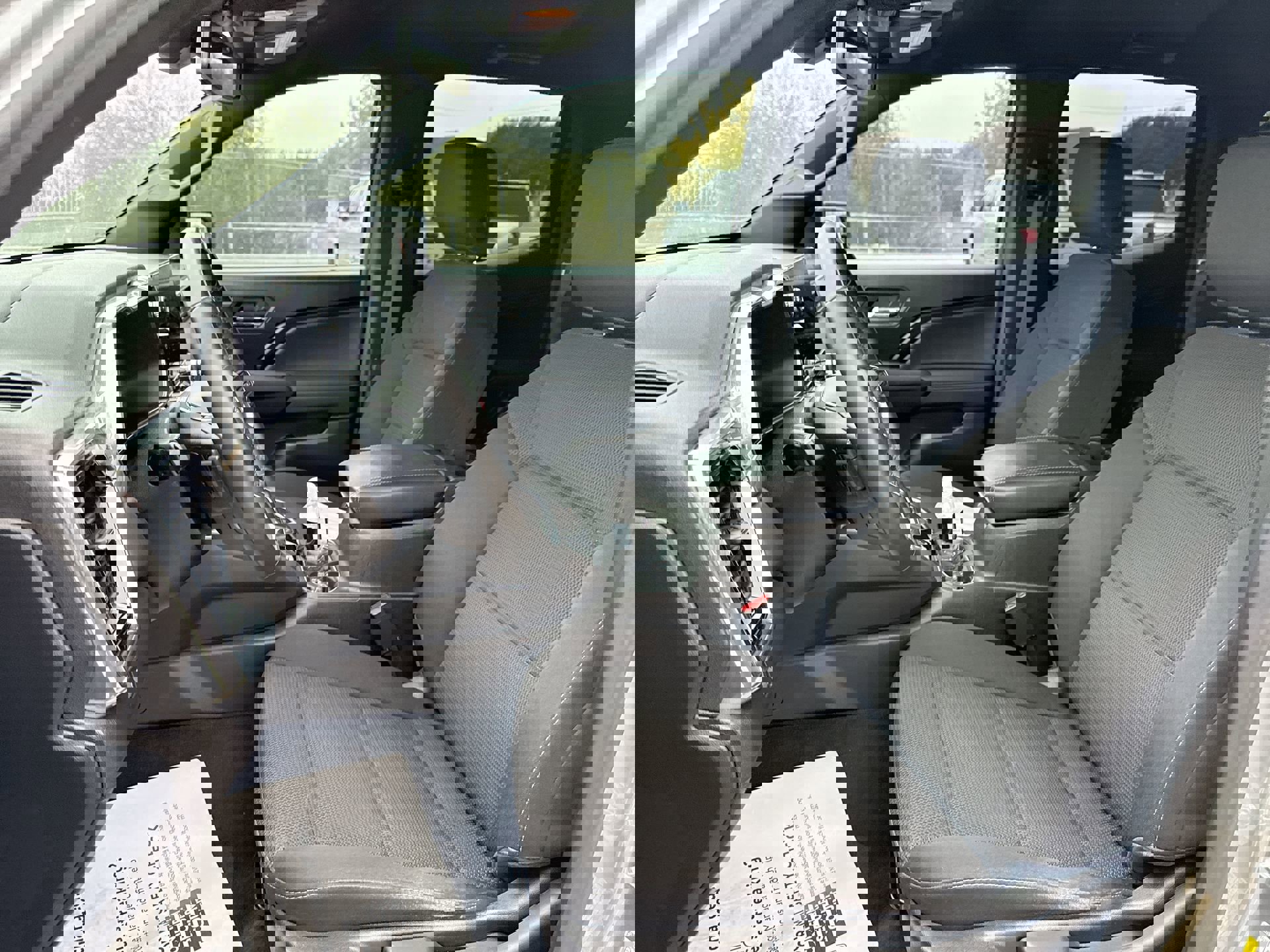 Used 2024 GMC Canyon Elevation w/ Convenience Package image 13