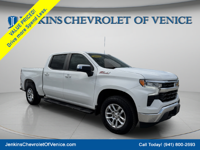 Used 2022 Chevrolet Silverado 1500 LT w/ Z71 Off-Road Package AWD/4WD image 1