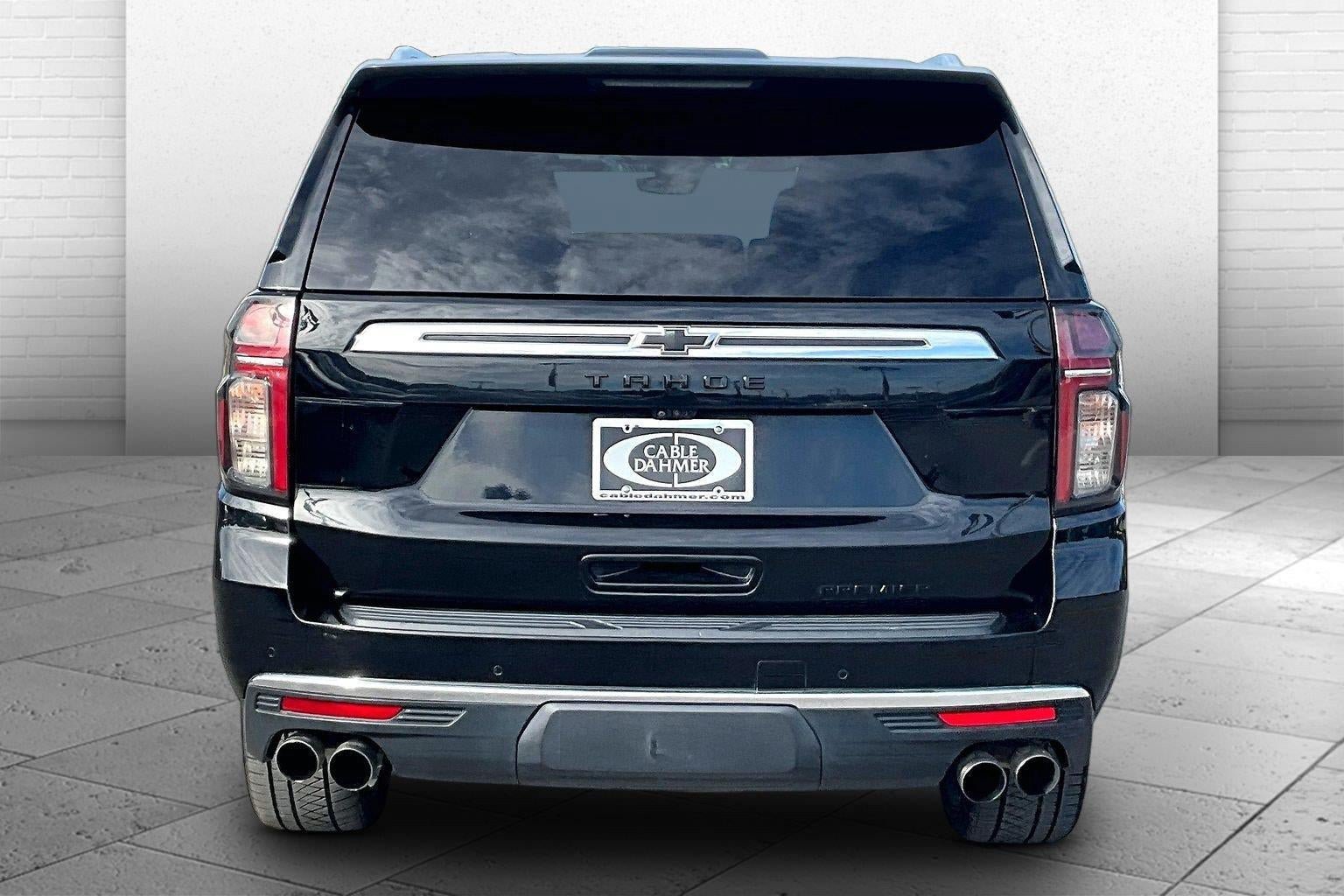 Used 2021 Chevrolet Tahoe Premier w/ Premium Package AWD/4WD image 3