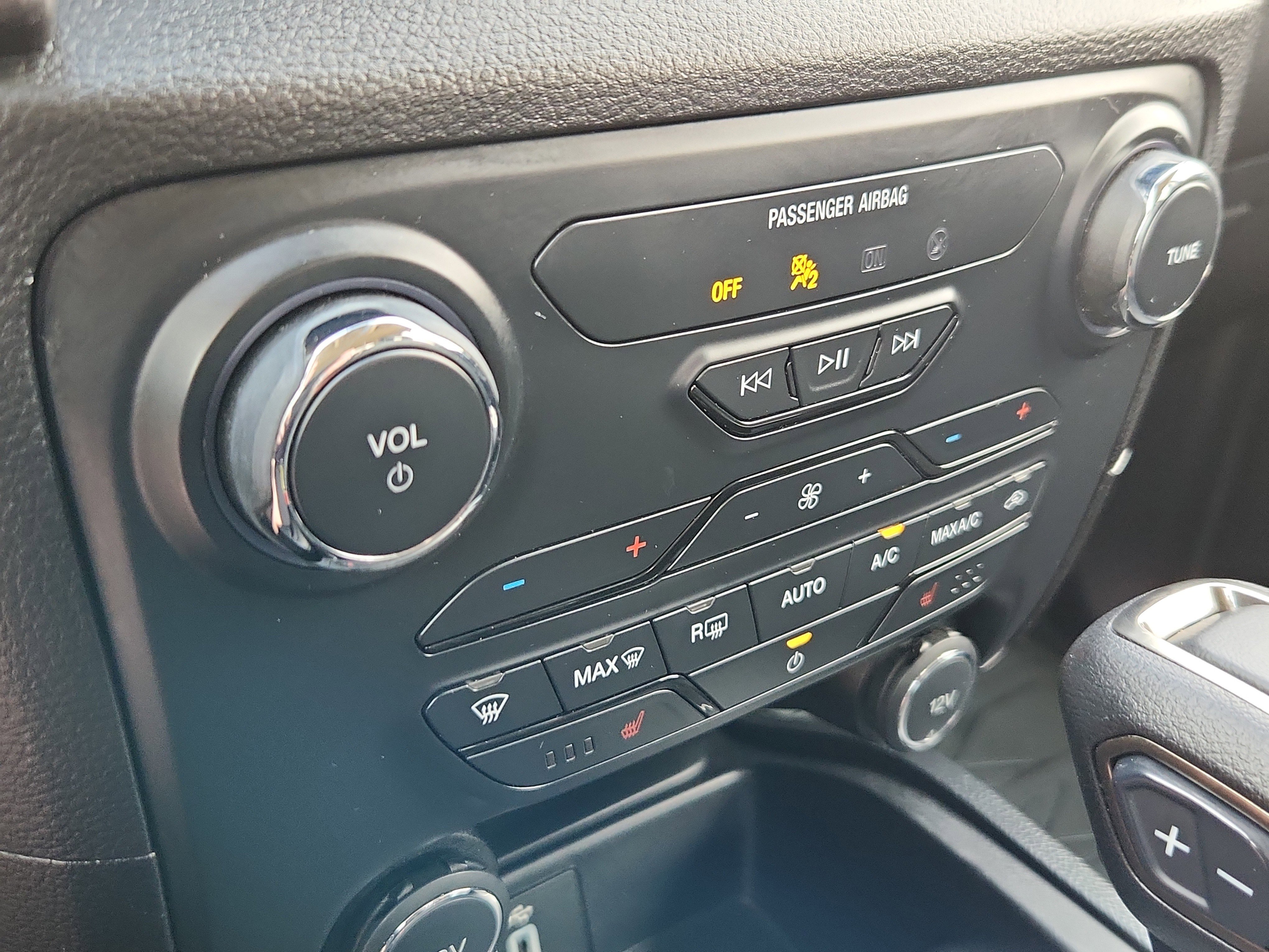 Used 2020 Ford Ranger Lariat w/ Trailer Tow Package image 21