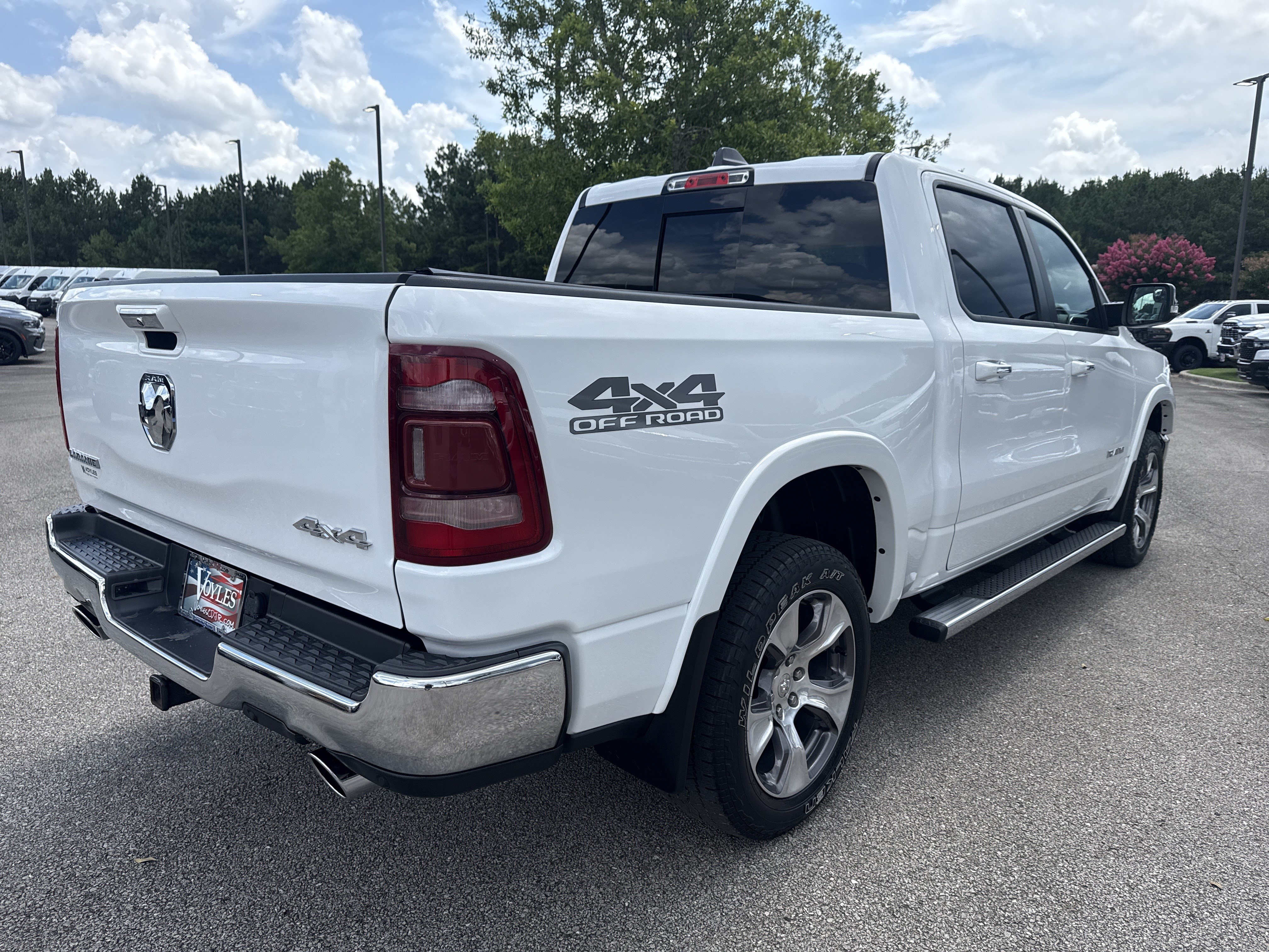 Used 2021 RAM 1500 Laramie AWD/4WD image 7
