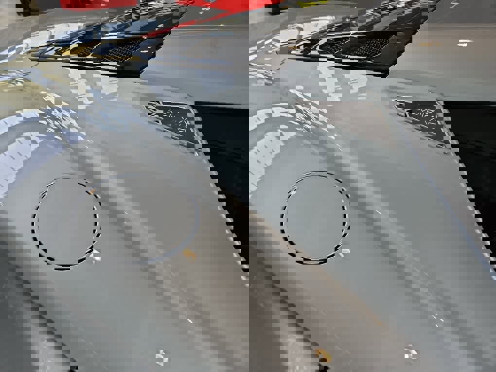 New 2025 Lotus Emira image 11