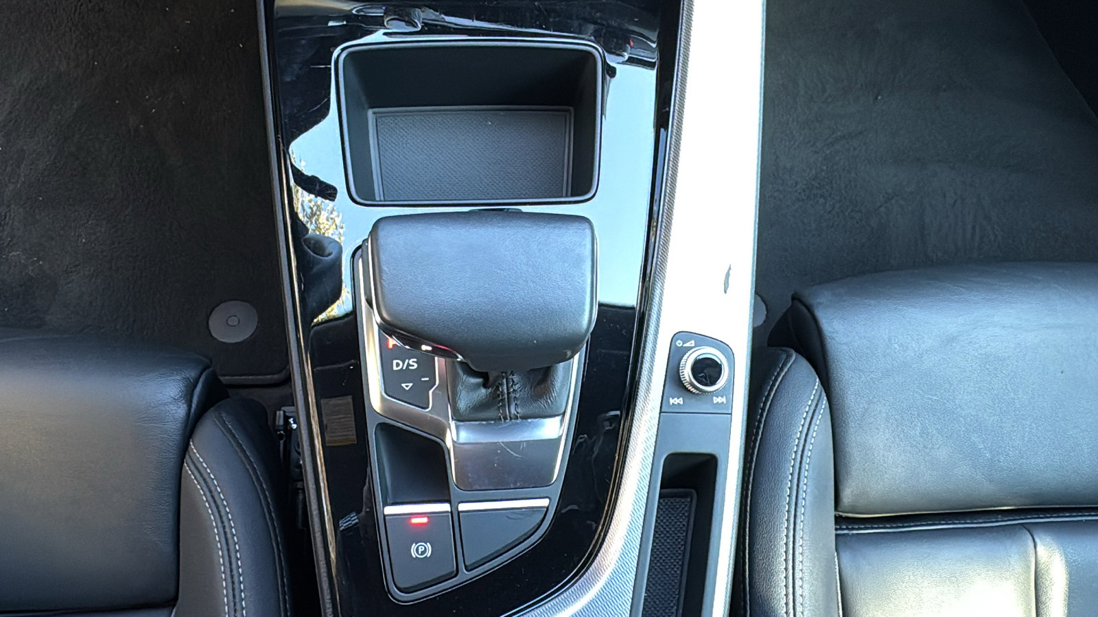 Used 2025 Audi A5 2.0T Premium Plus image 21