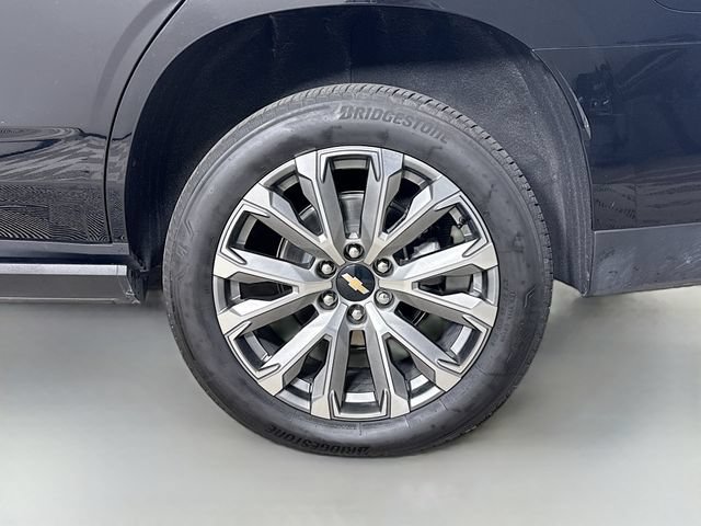 Used 2025 Chevrolet Tahoe High Country AWD/4WD image 37