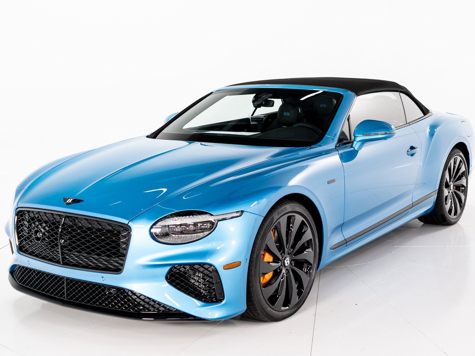 New 2025 Bentley Continental GTC image 2