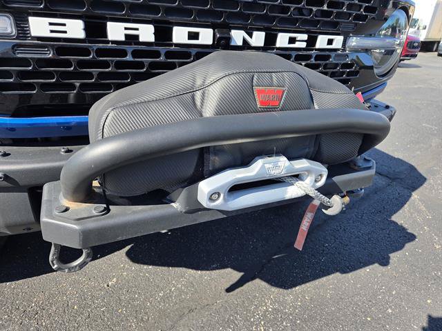 Used 2021 Ford Bronco First Edition AWD/4WD image 3