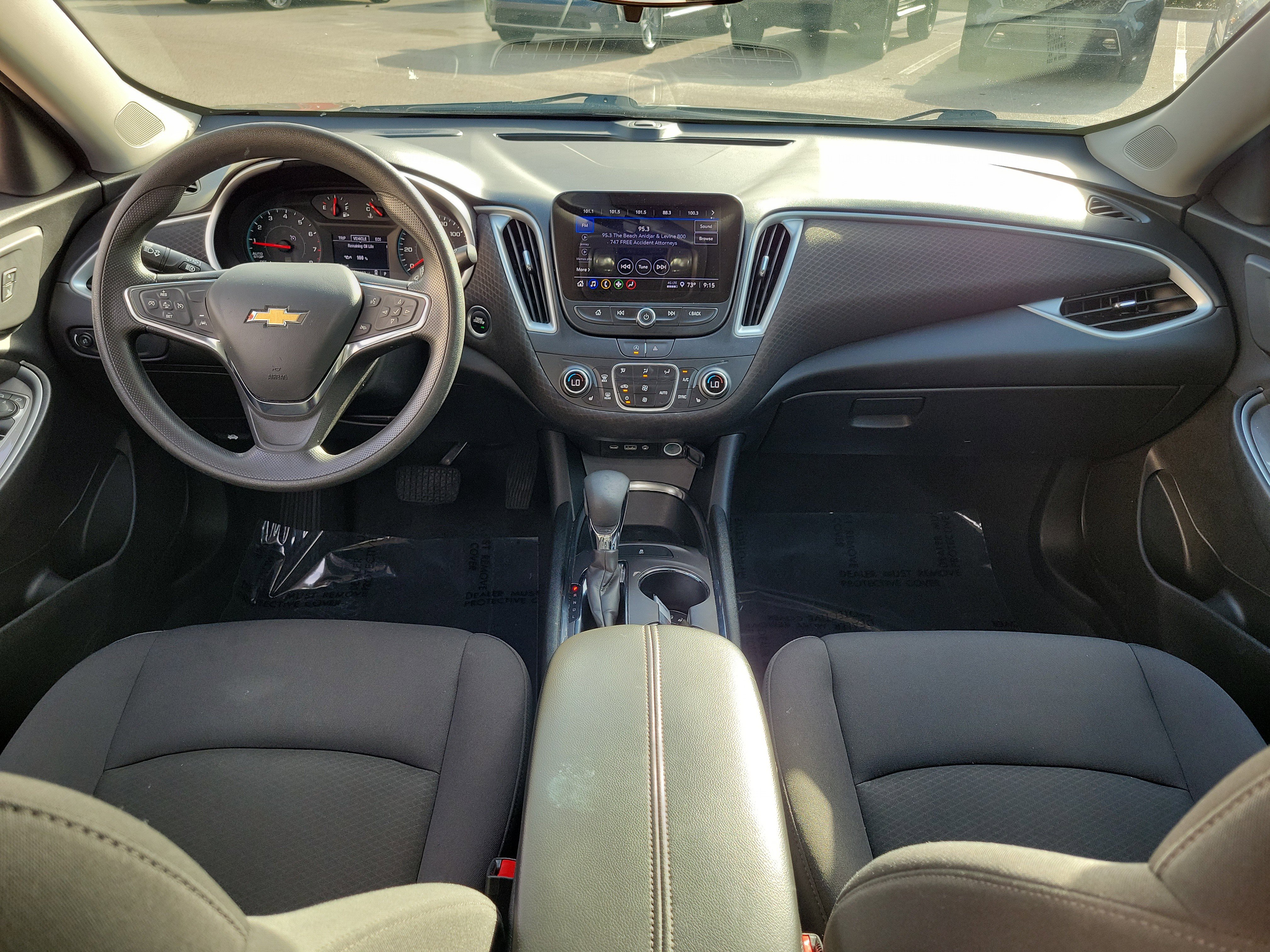 Used 2023 Chevrolet Malibu LT FWD image 16