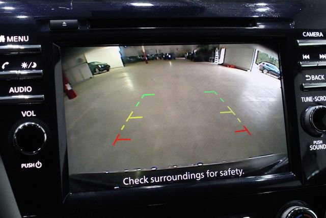 Used 2023 Nissan Murano SV image 8