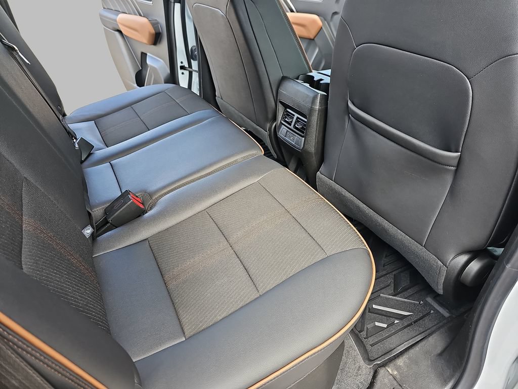 Used 2023 GMC Canyon AT4 w/ Canyon Safety Plus Package AWD/4WD image 14