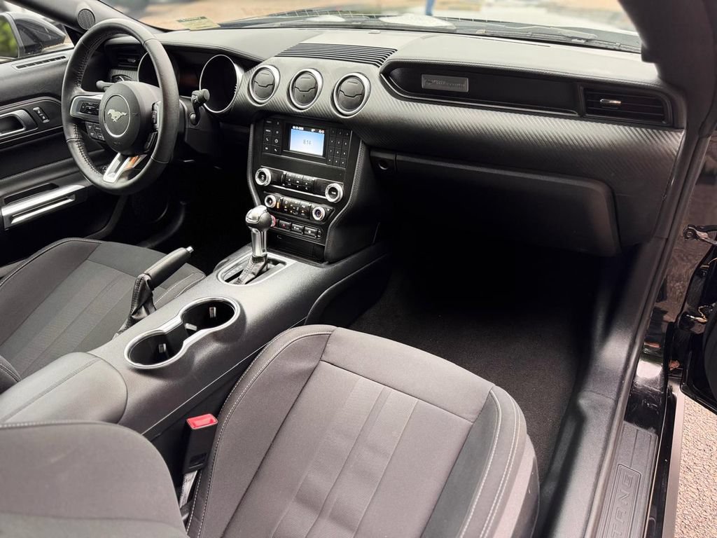 Used 2021 Ford Mustang Coupe w/ Black Accent Package RWD image 25