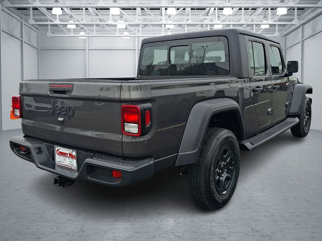 Used 2023 Jeep Gladiator Sport w/ Trailer Tow Package AWD/4WD image 5