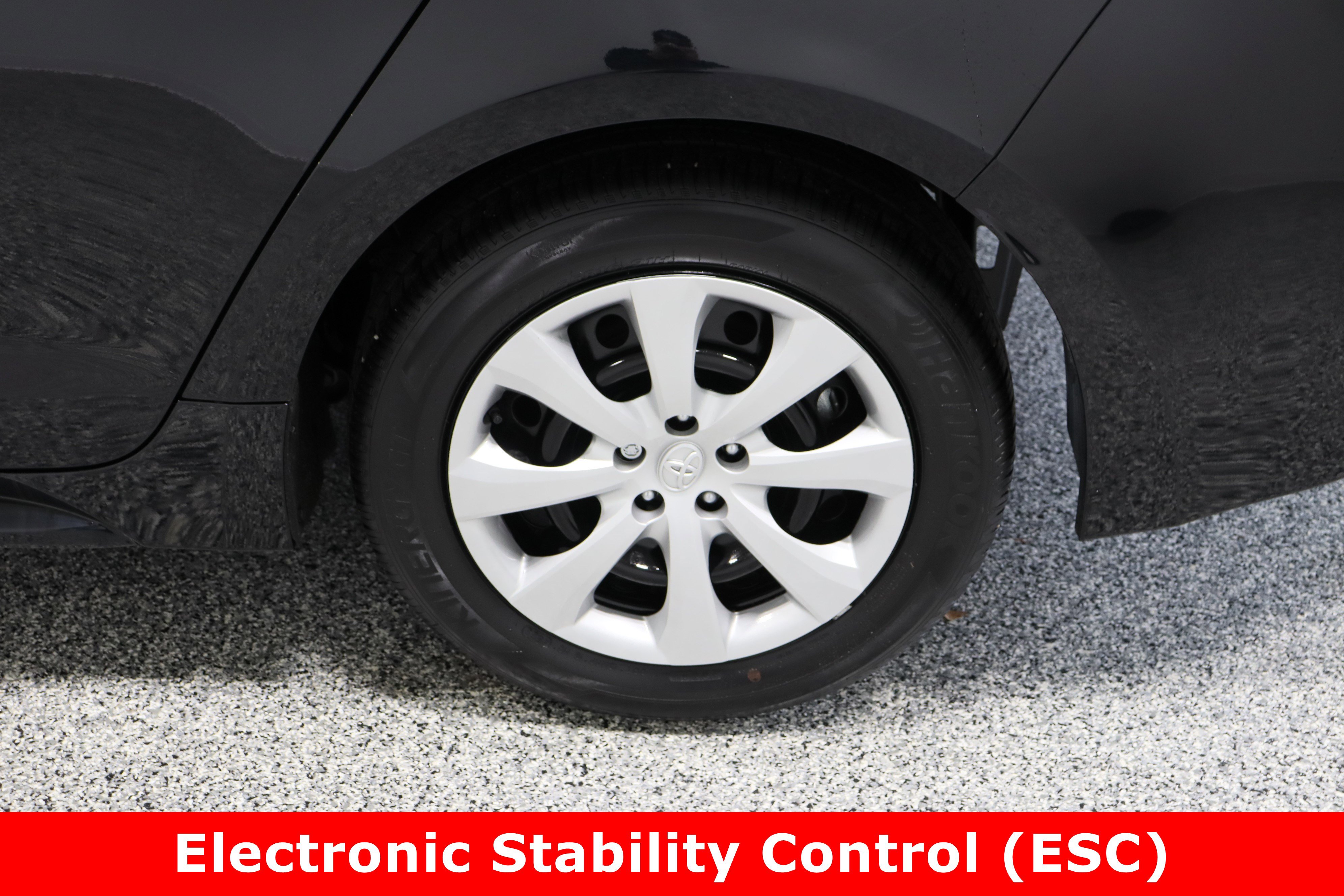 Certified 2024 Toyota Corolla LE image 10