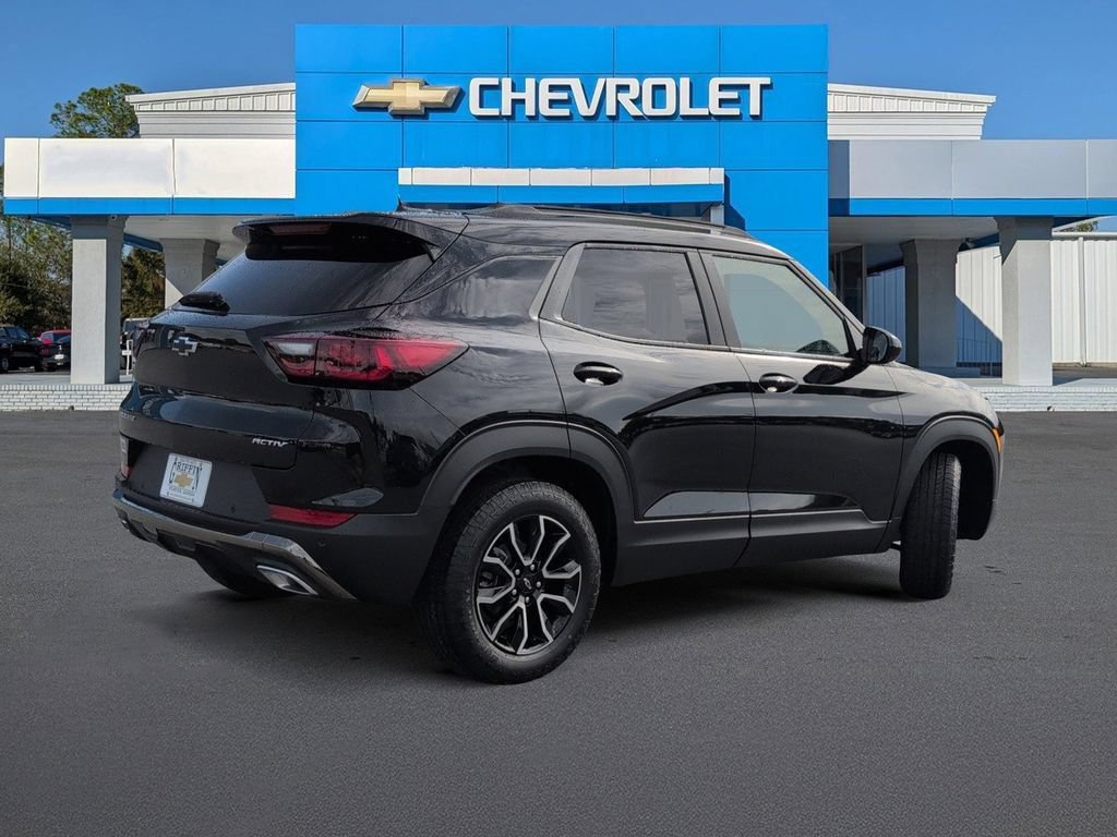 New 2026 Chevrolet TrailBlazer ACTIV w/ Convenience Package FWD image 4