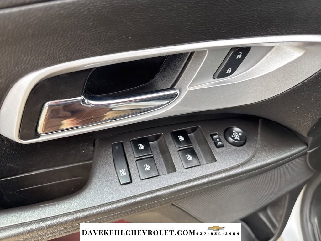 Used 2013 Chevrolet Equinox LS image 9