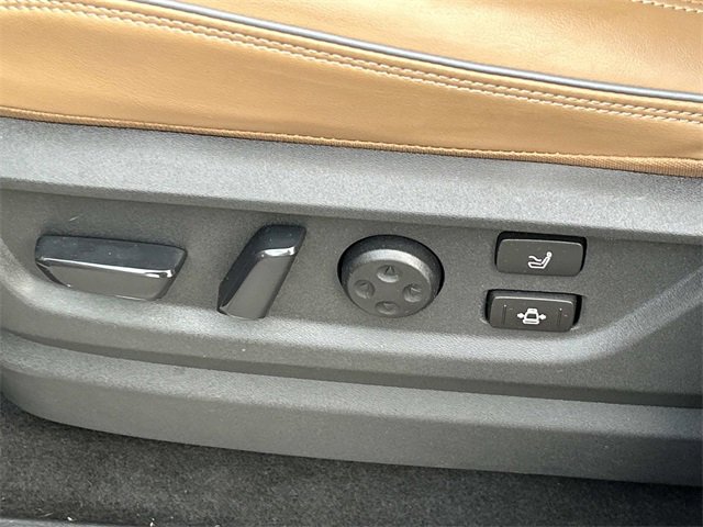 Certified 2025 INFINITI QX80 Sensory image 17