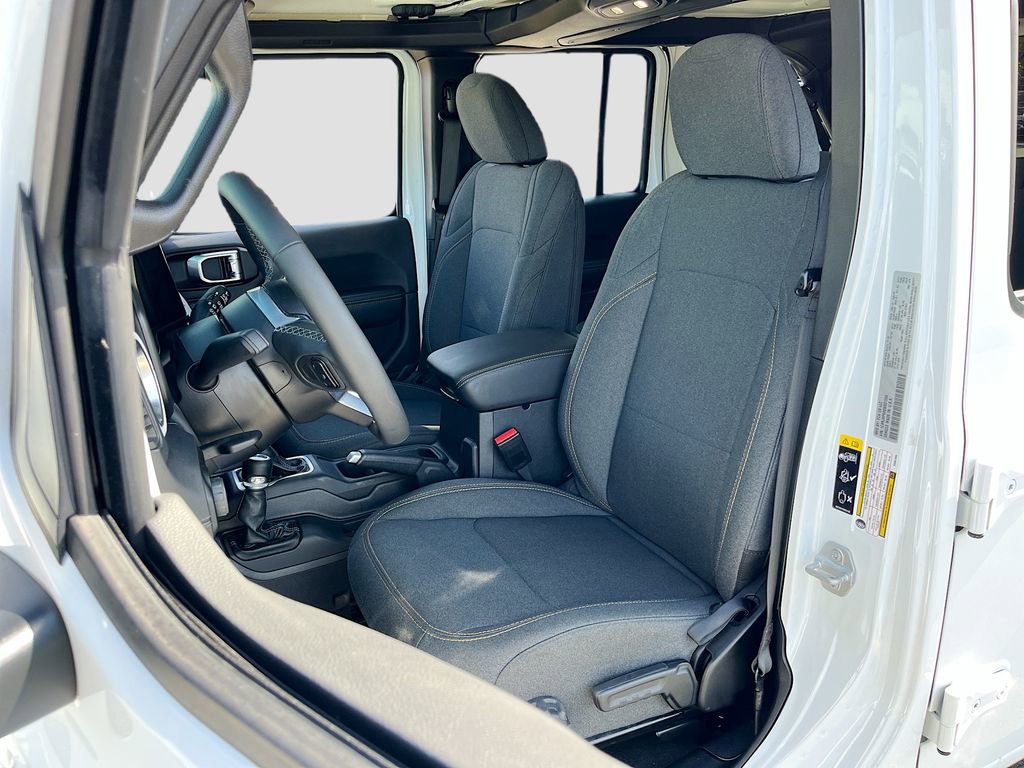 Certified 2025 Jeep Wrangler Unlimited Sahara image 20