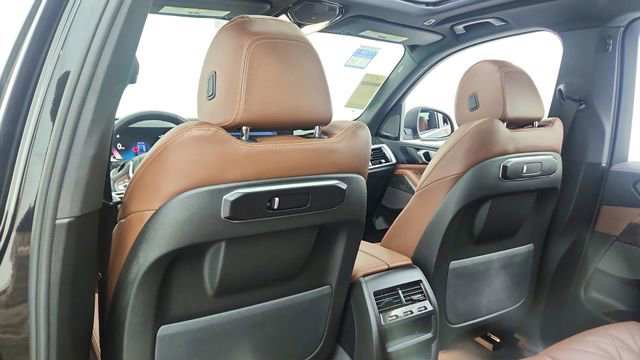 Used 2026 BMW X5 xDrive40i image 32