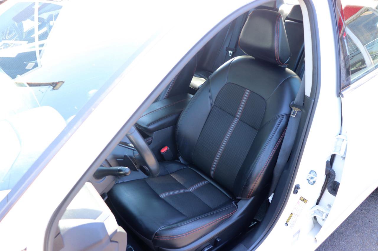 Used 2024 Nissan Altima 2.5 SR FWD image 11