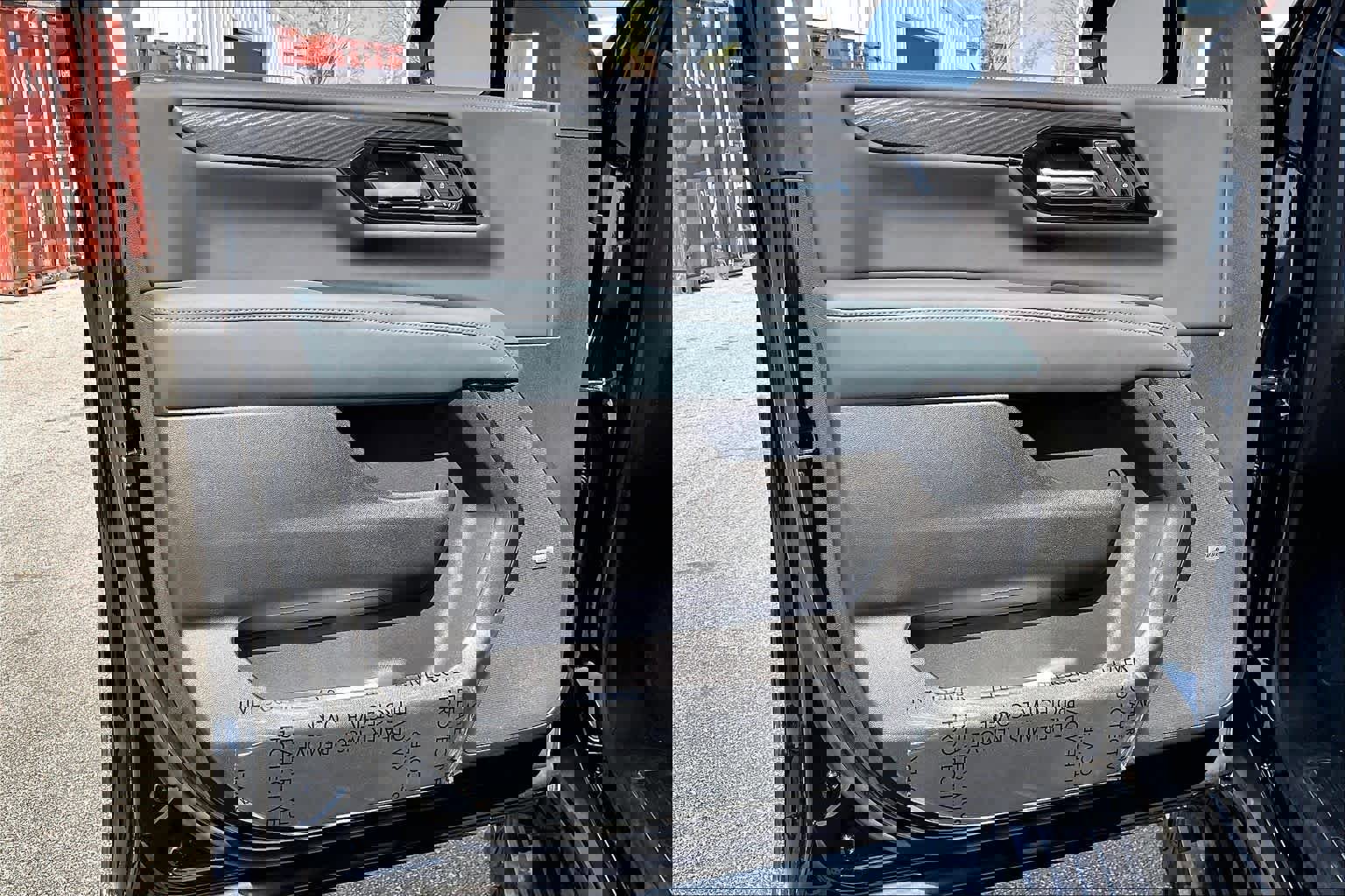 New 2026 GMC Yukon XL AT4 w/ AT4 Premium Package image 16