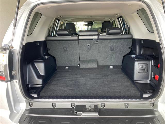 Certified 2022 Toyota 4Runner SR5 Premium w/ Moonroof Package RWD image 11