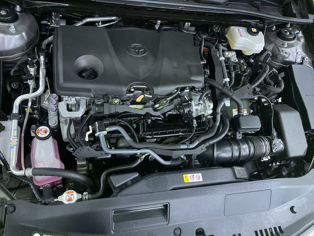 Used 2024 Toyota Camry XSE w/ Navigation Package image 29