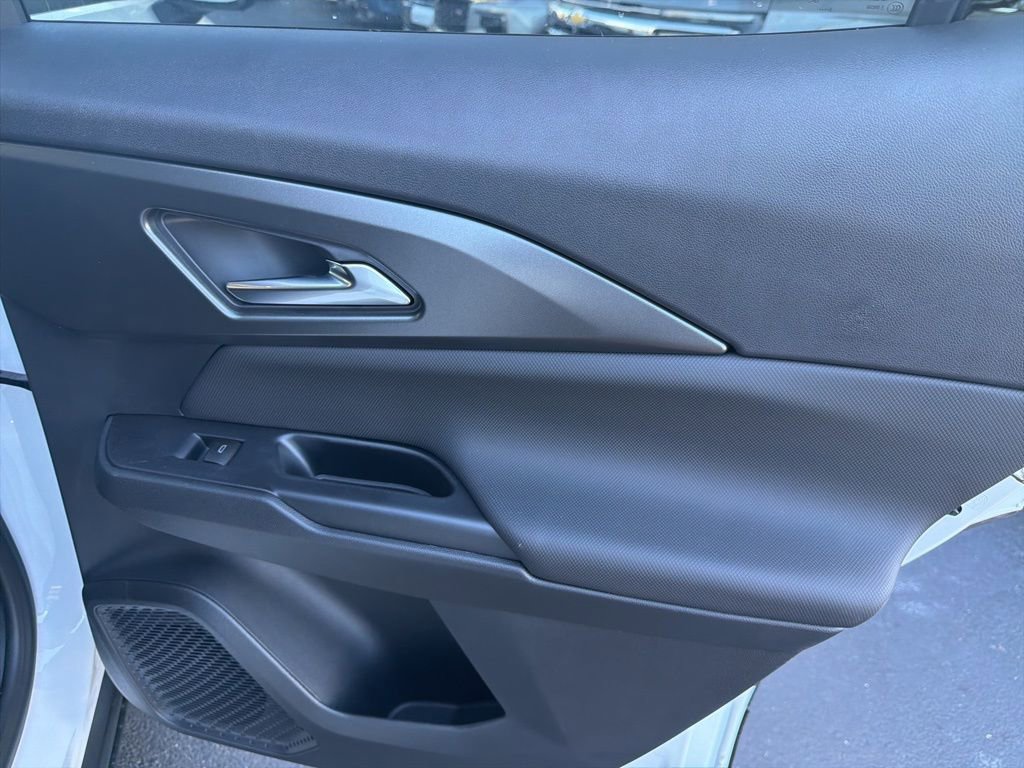 New 2026 Chevrolet Equinox EV LT w/ Comfort Package image 33