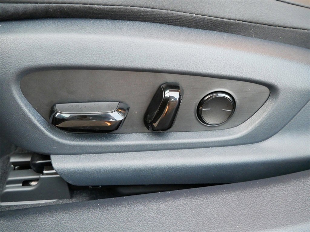 New 2025 Lexus ES 350 w/ Premium Package image 15