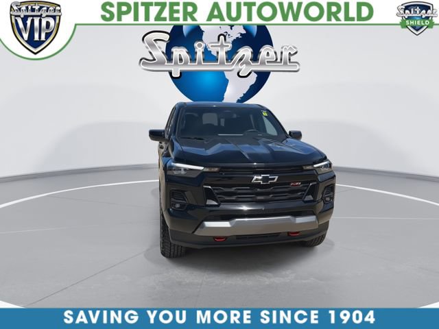 Certified 2025 Chevrolet Colorado Z71 w/ Z71 Convenience Package 2 AWD/4WD image 3