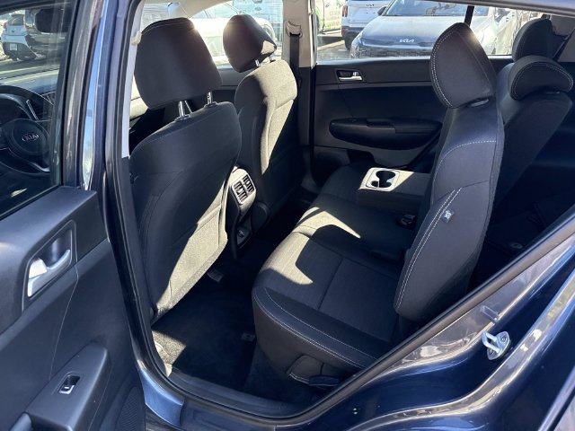 Used 2019 Kia Sportage LX w/ Option Group 017 FWD image 16