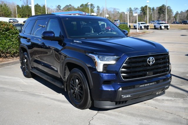 Used 2025 Toyota Sequoia SR5 image 7