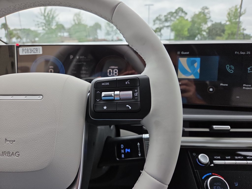 New 2027 Hyundai Santa Fe SEL FWD image 21