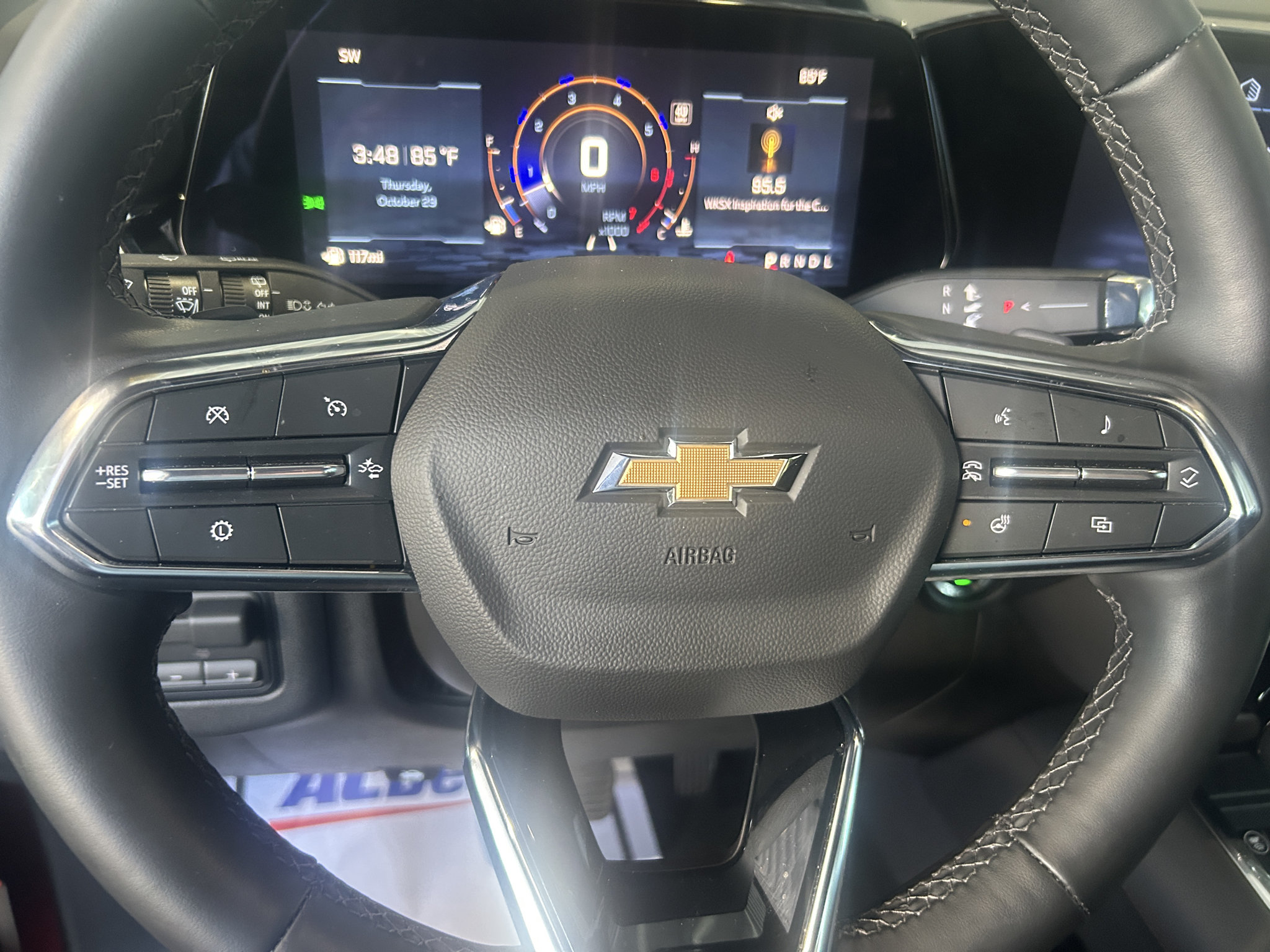 Used 2026 Chevrolet Tahoe High Country RWD image 28
