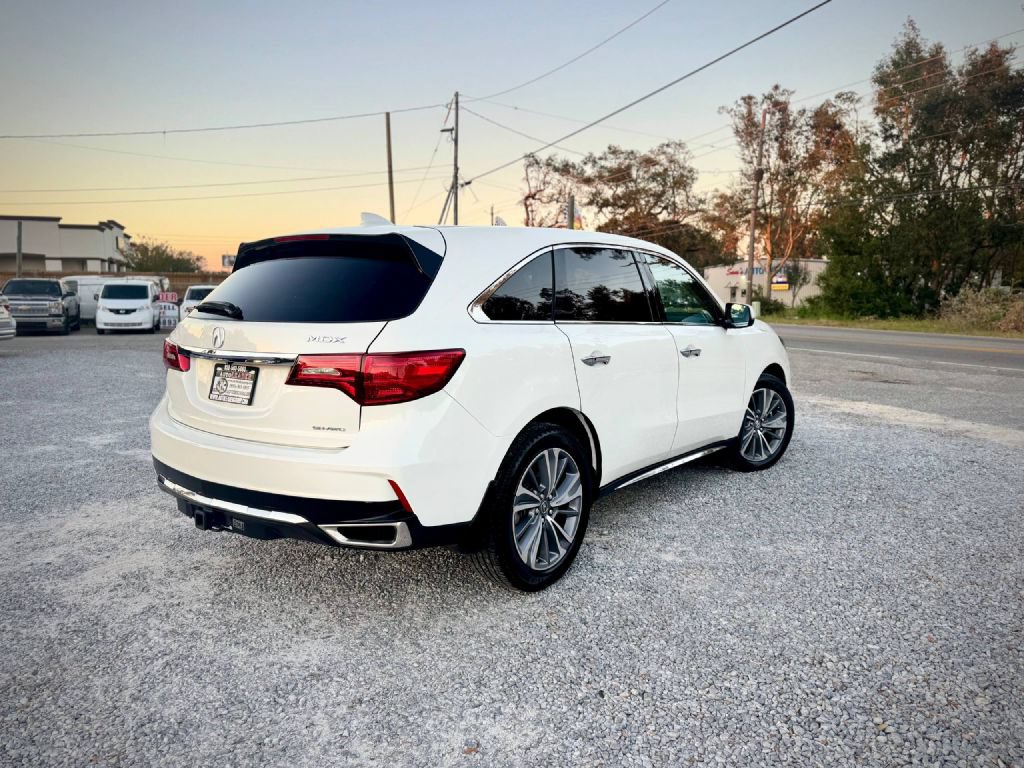 Used 2017 Acura MDX w/ Technology Package AWD/4WD image 4