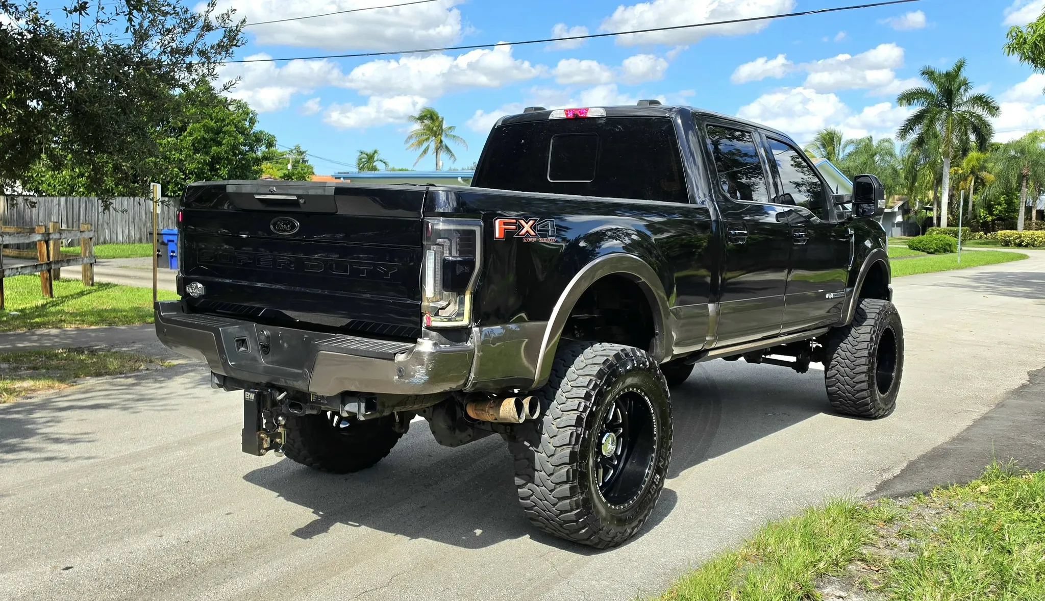 Used 2020 Ford F250 King Ranch w/ King Ranch Ultimate Package AWD/4WD image 13