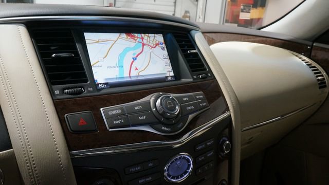 Used 2016 INFINITI QX80 4WD w/ Driver's Assistance Package image 12