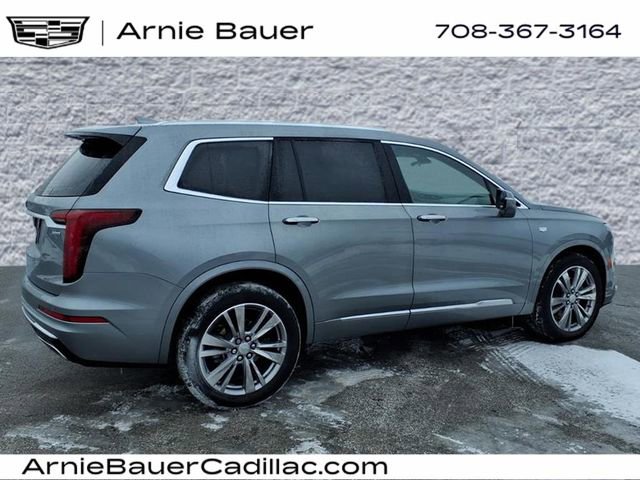 Used 2024 Cadillac XT6 Premium Luxury image 7