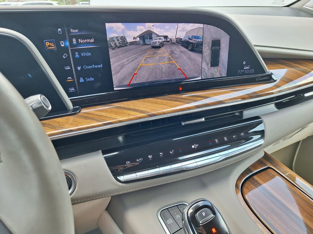 Certified 2024 Cadillac Escalade ESV Premium Luxury Platinum AWD/4WD image 17