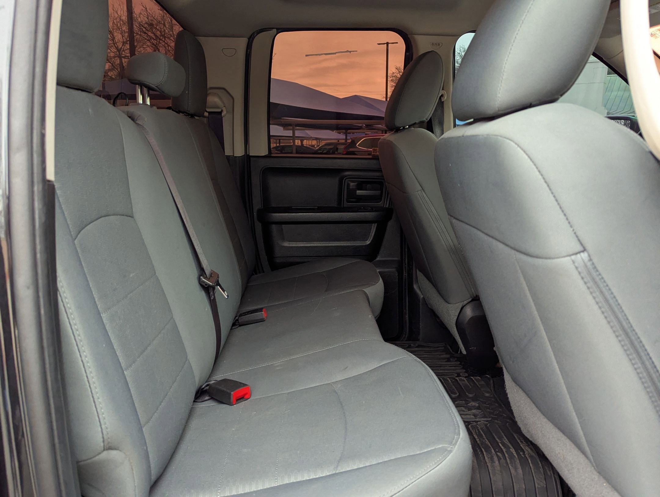 Used 2015 RAM 1500 Express image 23