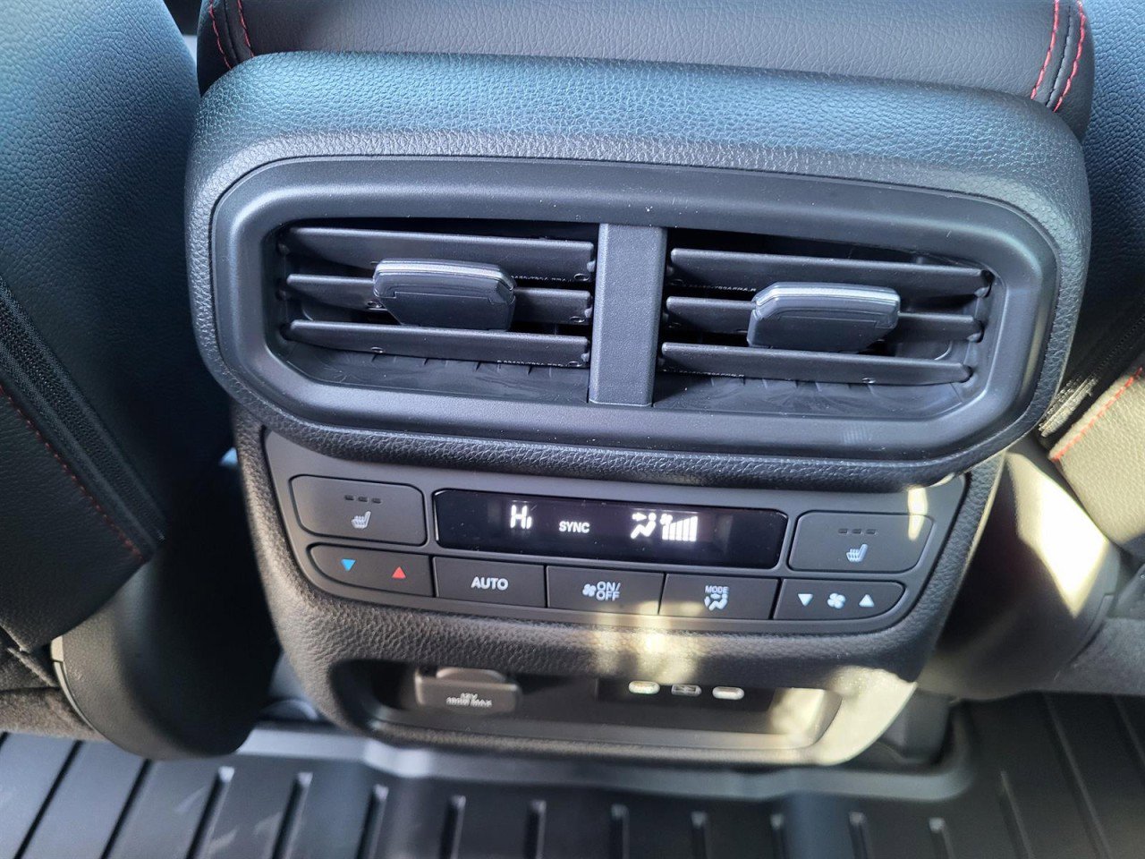 New 2026 Honda Ridgeline Black Edition image 15