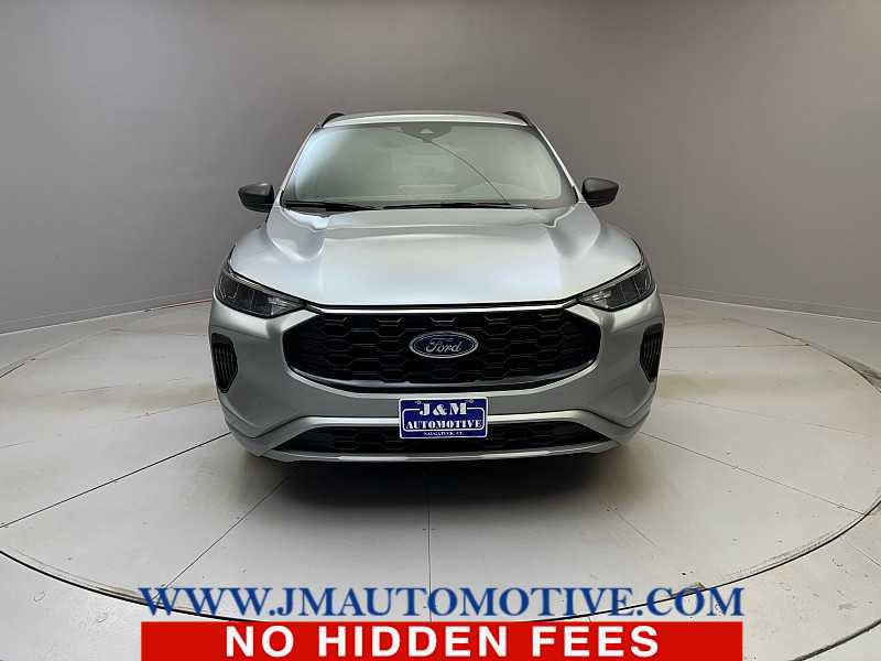 Used 2023 Ford Escape ST-Line w/ Tech Pack #1 image 8