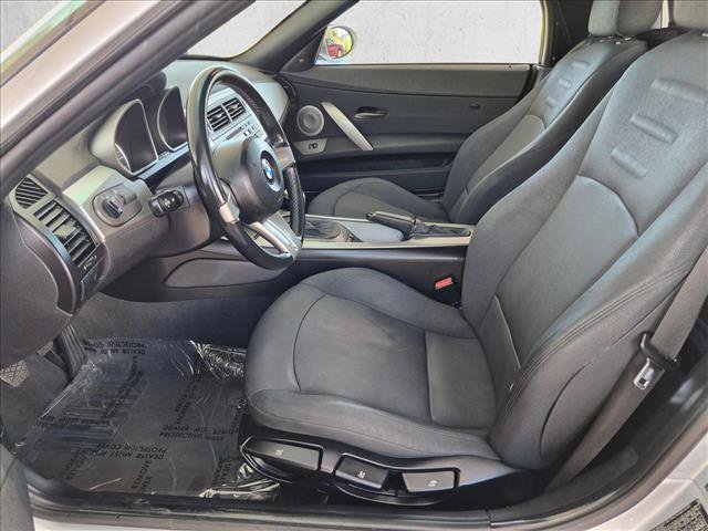 Used 2003 BMW Z4 2.5i RWD image 14