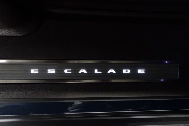 New 2026 Cadillac Escalade ESV Luxury w/ LPO, Radiant Package image 30