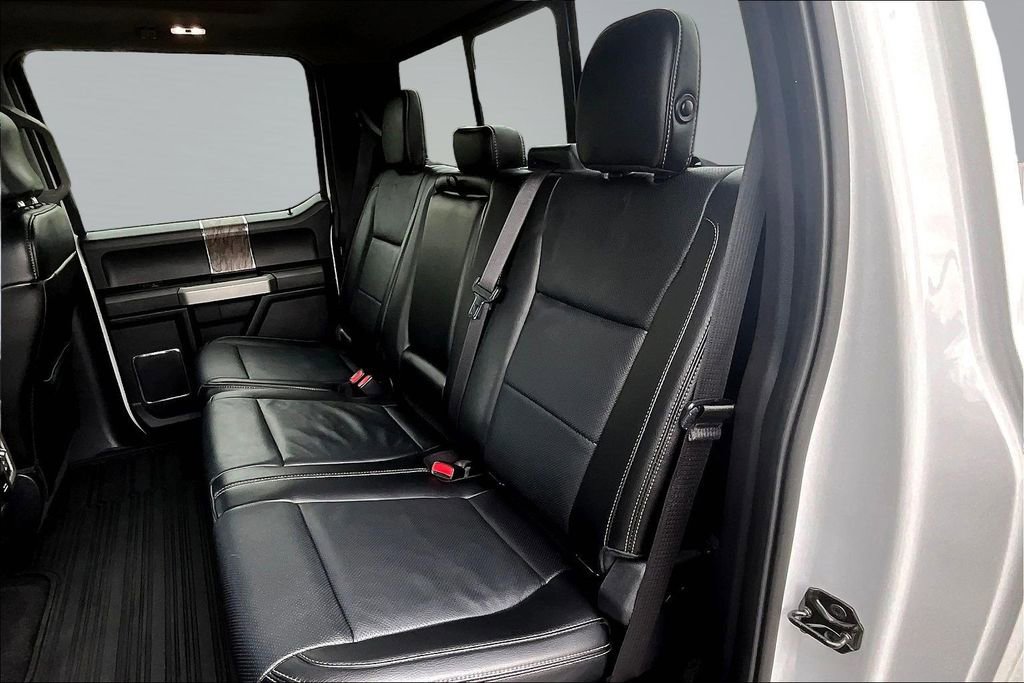 Used 2017 Ford F250 Lariat w/ Lariat Ultimate Package AWD/4WD image 27