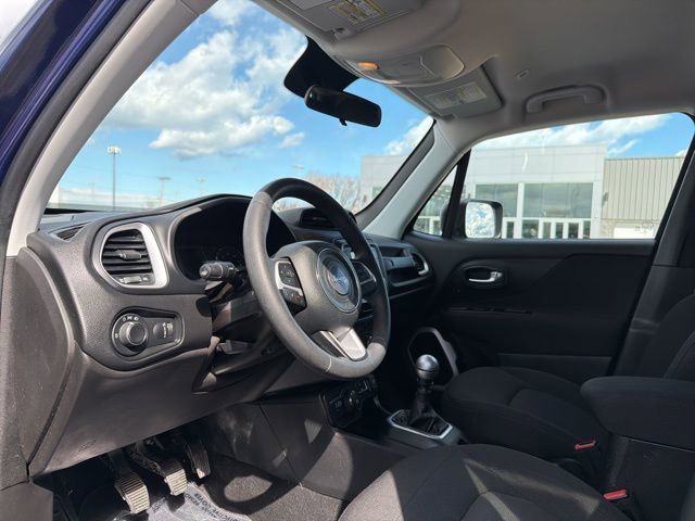 Used 2018 Jeep Renegade Sport w/ Power & Air Group image 16