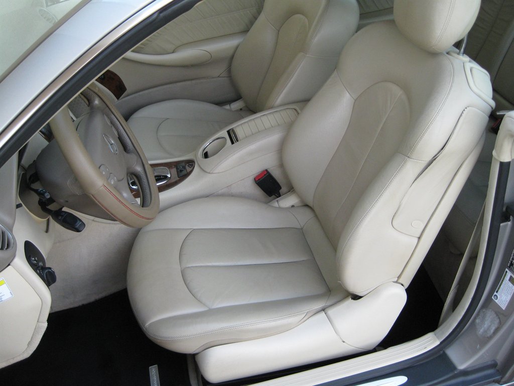 Used 2008 Mercedes-Benz CLK 350 Cabriolet image 15